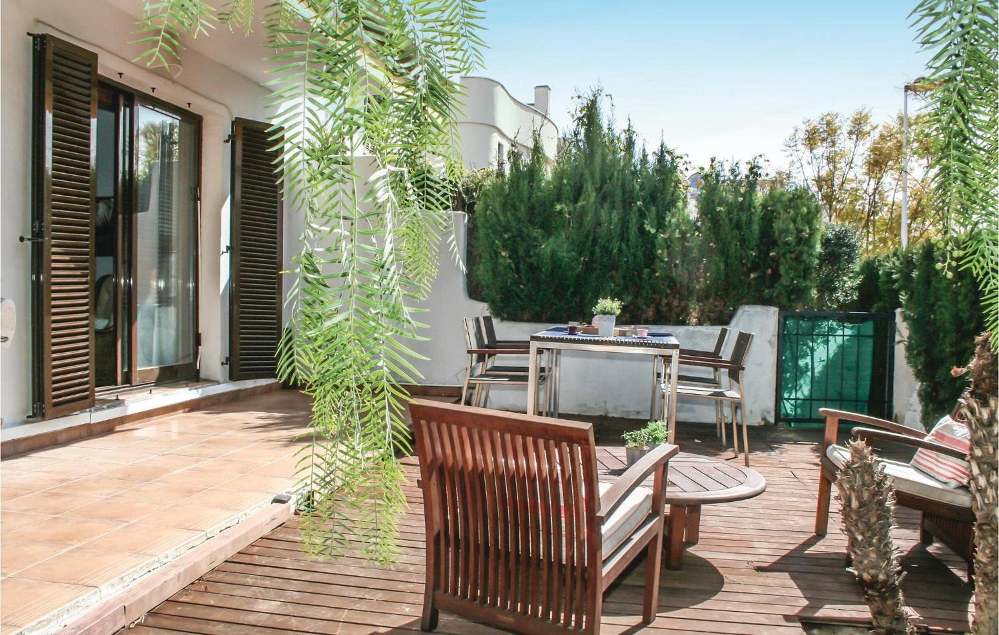 Beautiful Apartment In Alcossebre With Kitchen Экстерьер фото
